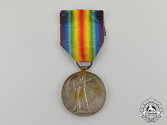Great Britain. A First War Victory Medal To Air Mechanic 1St Class W.e. Roberts, Royal Naval Air Service