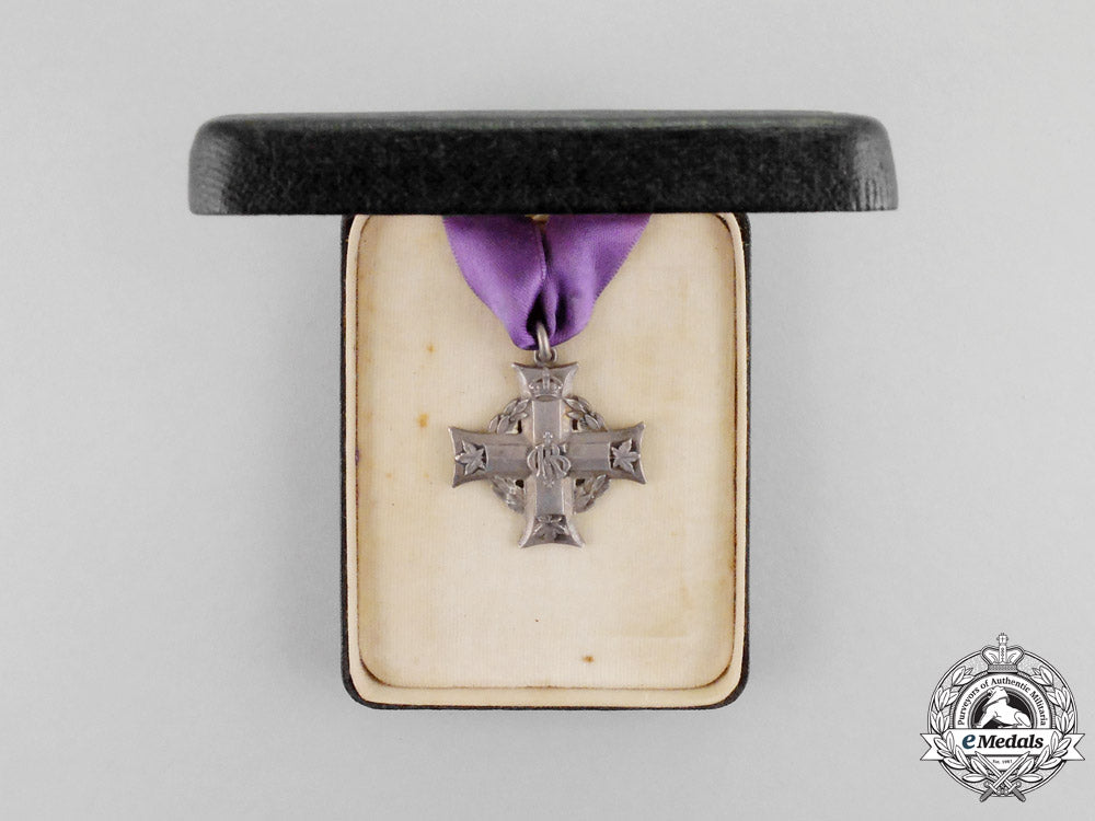 canada._a_memorial_cross_to_air_mechanic_carrick,_royal_air_force,_died_of_disease_dscf9763