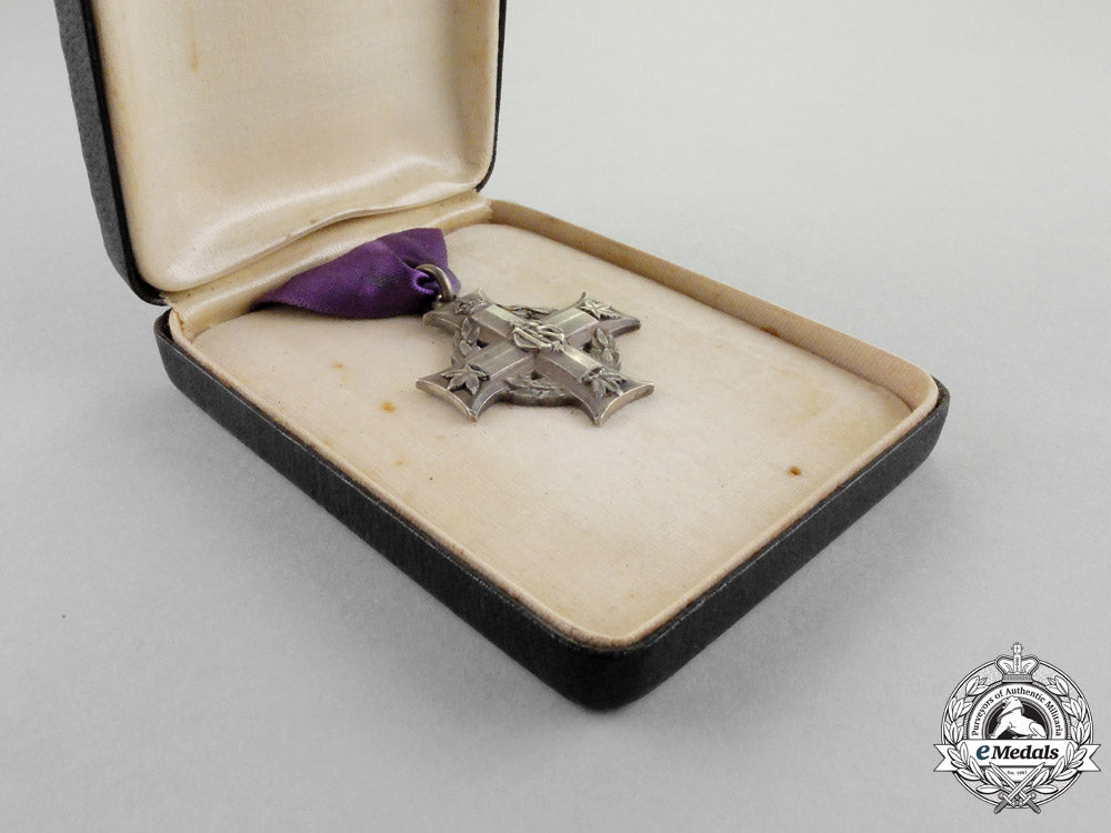 canada._a_memorial_cross_to_air_mechanic_carrick,_royal_air_force,_died_of_disease_dscf9772