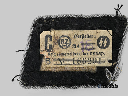 germany,_s_s._a_set_of_waffen-_s_s_collar_tabs_for_an_s_s-_obersturmführer,_battlefield_retrieval_e_medals__g62970_4