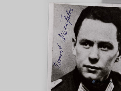 germany,_third_reich._a_lot_of_post-_war_signed_knight’s_cross_winner_photographs_e_medals__g62073_5