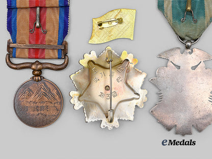 japan,_empire._a_mixed_lot_of_orders_and_medals_e_medals__m0625-129_10