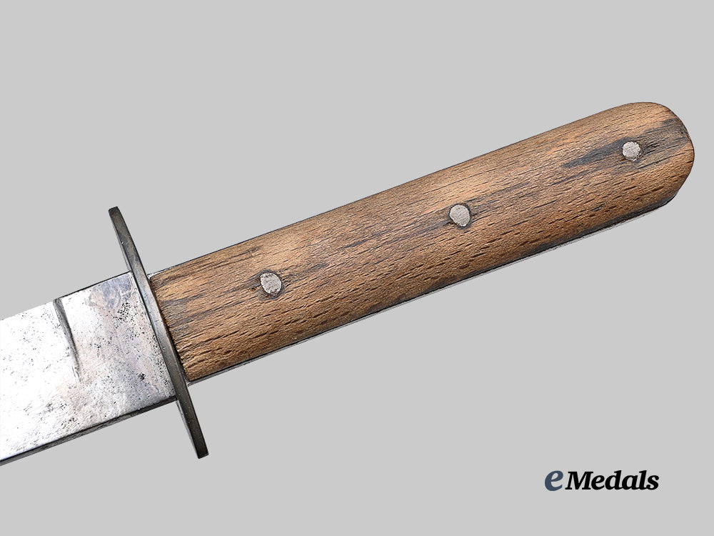 austria,_empire._an_m17_austro-_hungarian_trench_knife_with_steel_scabbard&_belt_loop_e_medals__e_u24935_7