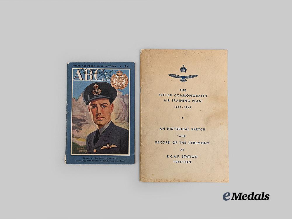 canada,_commonwealth._a_lot_of_r_c_a_f_black_and_white_photos_to_wing_commander_david_allen_harding,_r_c_a_f,_a_famed_canadian_aviator_e_medals__c7183_5
