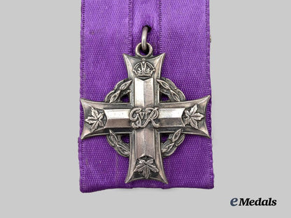 canada,_commonwealth._a_second_war_memorial_cross_to_ord._seaman_young_e_medals__c7190_3