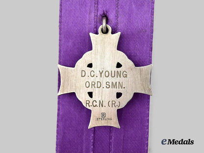 canada,_commonwealth._a_second_war_memorial_cross_to_ord._seaman_young_e_medals__c7190_4