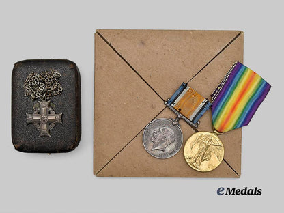 canada,_c_e_f._a_first_war_memorial_group_to_pte_karn,54th_battalion,_k_i_a_at_the_battle_of_cambrai,1918_e_medals__c7206_2