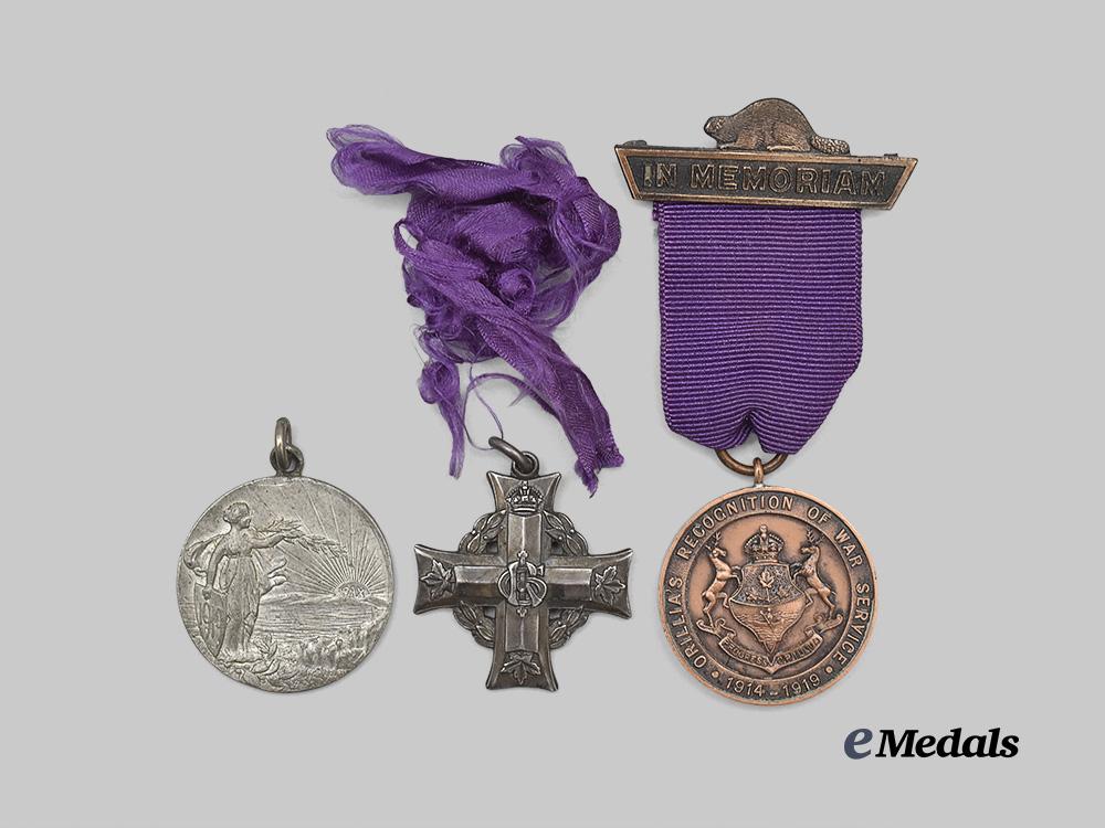 canada,_c_e_f._a_first_war_memorial_group_to_cpl._gammon,13th_battalion,_k_i_a1917_e_medals__c7207_8