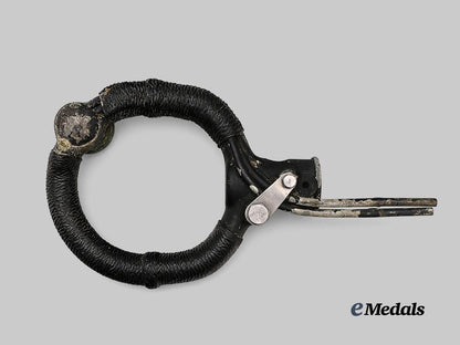 canada,_commonwealth._an_r_c_a_f_harvard_mk_i_and_i_i_spade_grip_e_medals__c7247_2