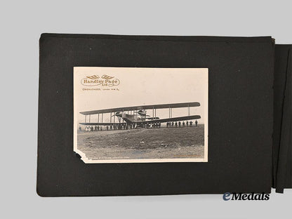 canada,_c_e_f._a_first_war_photo_album_on_no.4_school_of_military_aeronautics_e_medals__c7250_11