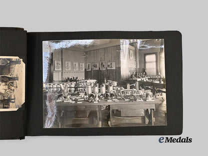 canada,_c_e_f._a_first_war_photo_album_on_no.4_school_of_military_aeronautics_e_medals__c7250_16