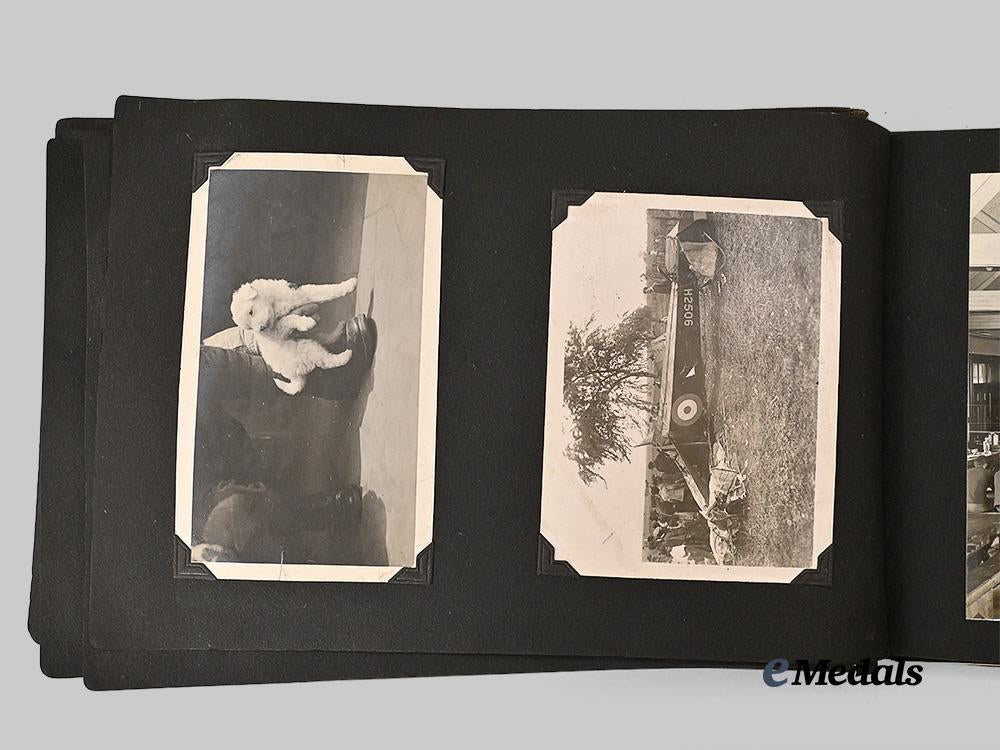 canada,_c_e_f._a_first_war_photo_album_on_no.4_school_of_military_aeronautics_e_medals__c7250_19