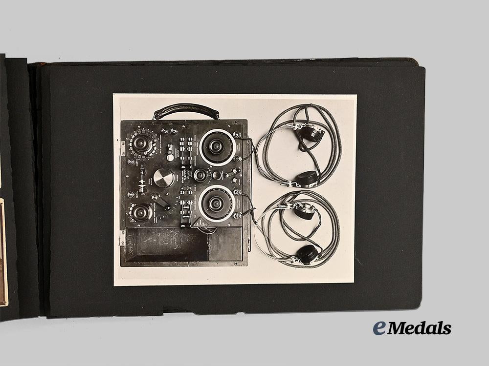 canada,_c_e_f._a_first_war_photo_album_on_no.4_school_of_military_aeronautics_e_medals__c7250_26