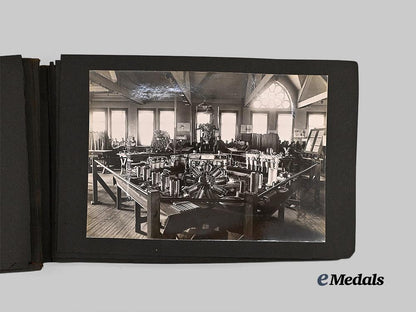 canada,_c_e_f._a_first_war_photo_album_on_no.4_school_of_military_aeronautics_e_medals__c7250_8