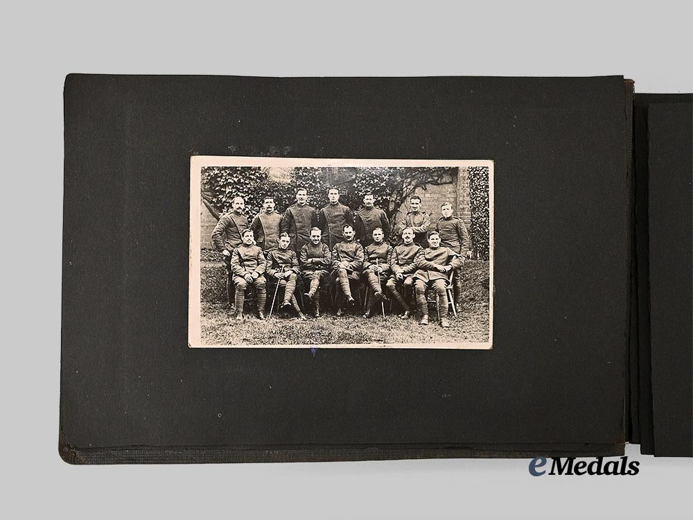 canada,_c_e_f._a_first_war_photo_album_on_no.4_school_of_military_aeronautics_e_medals__c7250_9