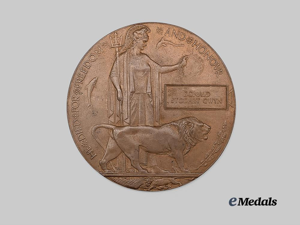 canada,_c_e_f._a_military_cross_to_lieutenant_gwyn,_royal_canadian_dragoons,_k_i_a_by_torpedoed_r_m_s_leinster,_october1918_e_medals__c7254_3