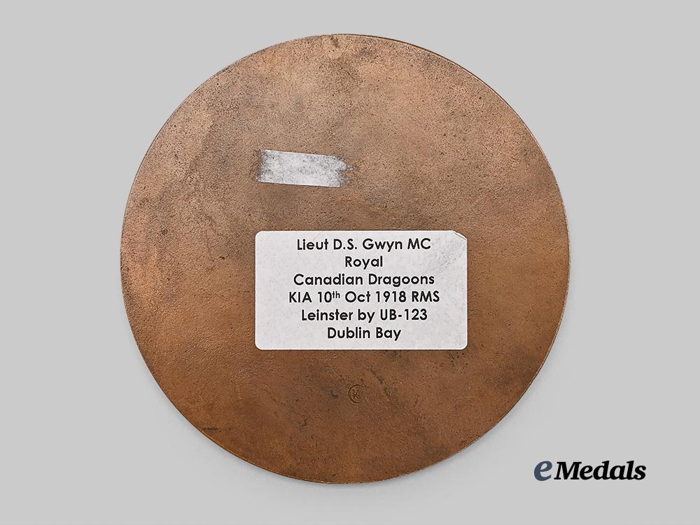 canada,_c_e_f._a_military_cross_to_lieutenant_gwyn,_royal_canadian_dragoons,_k_i_a_by_torpedoed_r_m_s_leinster,_october1918_e_medals__c7254_4