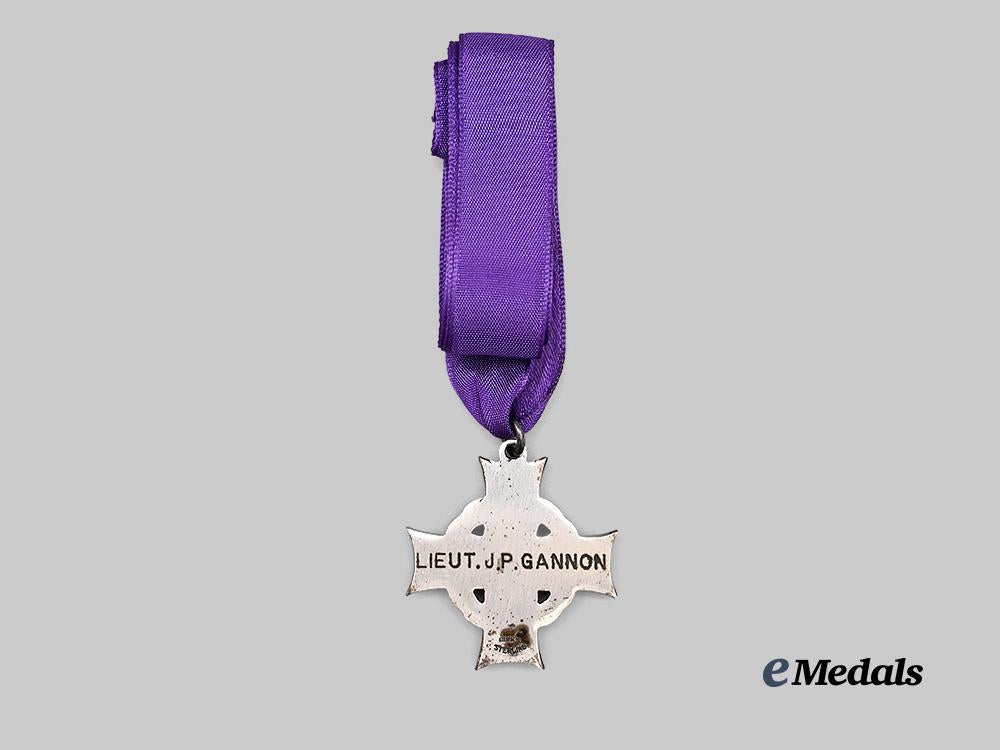 canada,_commonwealth._a_second_war_memorial_cross_to_captain_gannon_e_medals__c7323_5