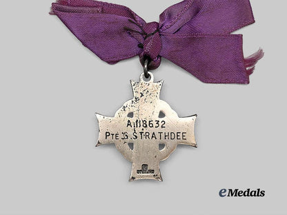 canada,_commonwealth._a_second_war_memorial_cross_to_pte._strathdee_e_medals__c7325_6