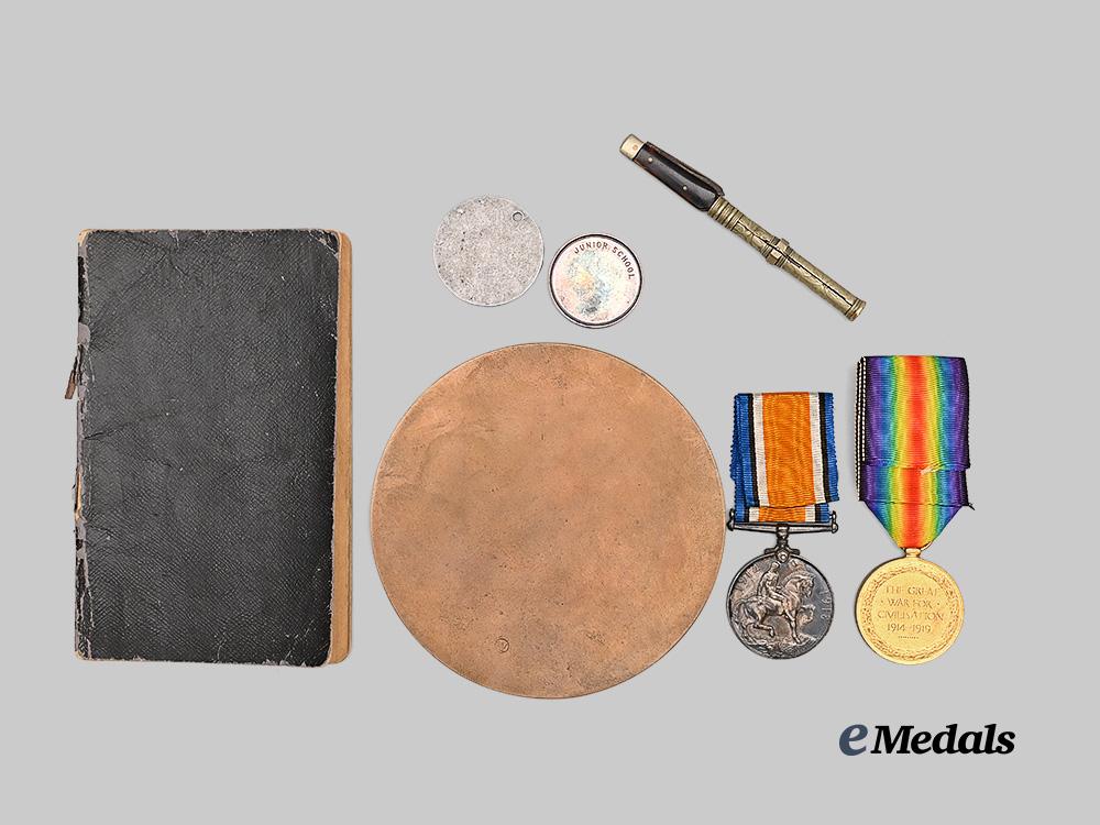 canada,_c_e_f._a_first_war_memorial_group_to_pte._potterton,14th_regiment_e_medals__c7326_10