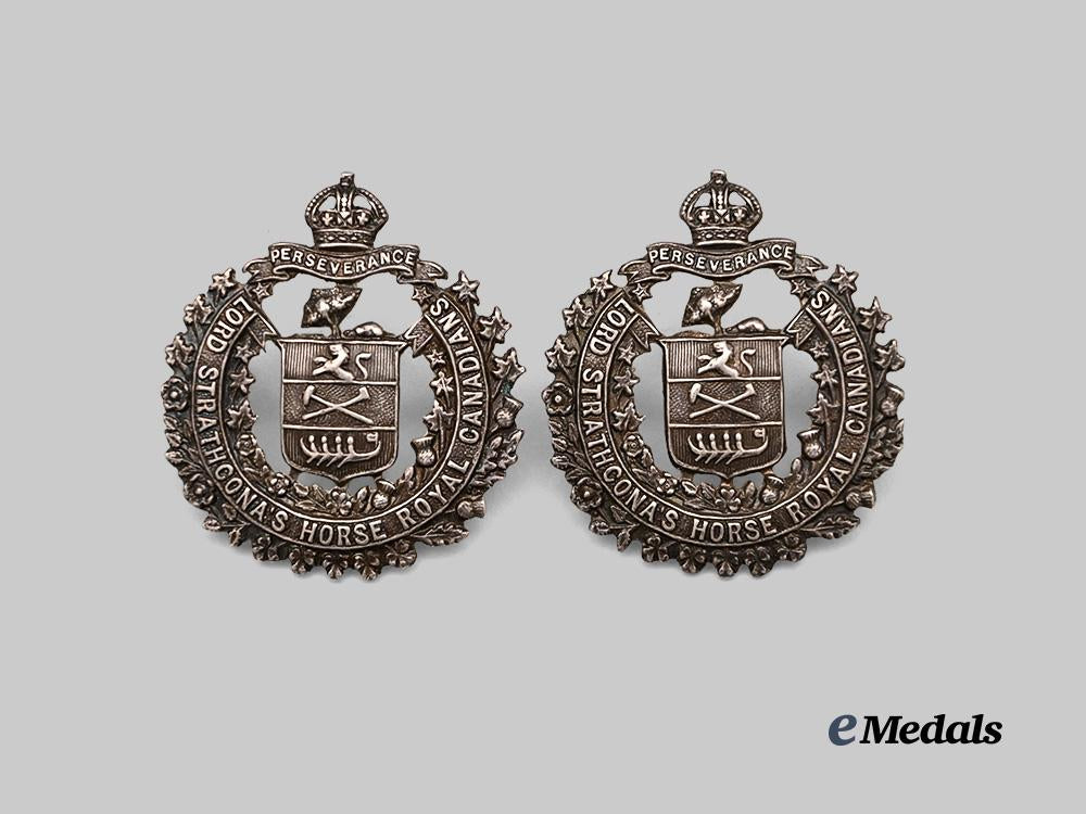canada,_commonwealth._a_pair_of_lord_strathcona’s_horse_officer’s_collar_badges_e_medals__c7337_2