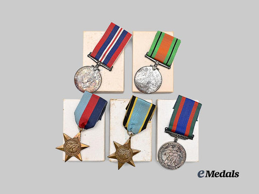 canada,_commonwealth._a_lot_of_second_war_medals_e_medals__c7357_4