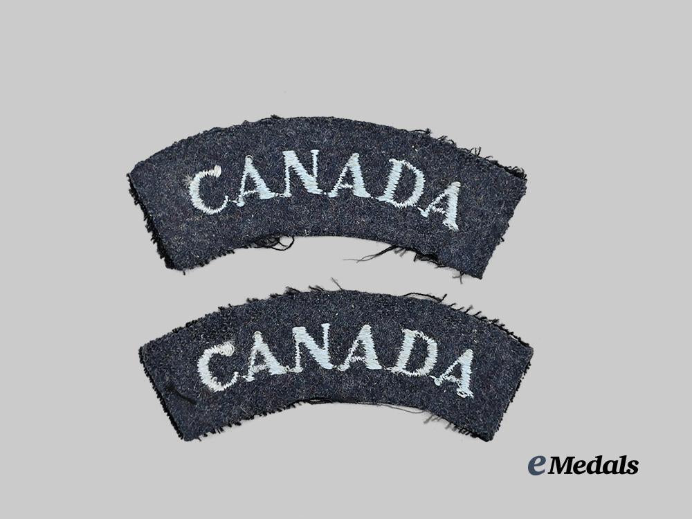 canada,_commonwealth._a_pair_of_canada_shoulder_titles_e_medals__c7376_2