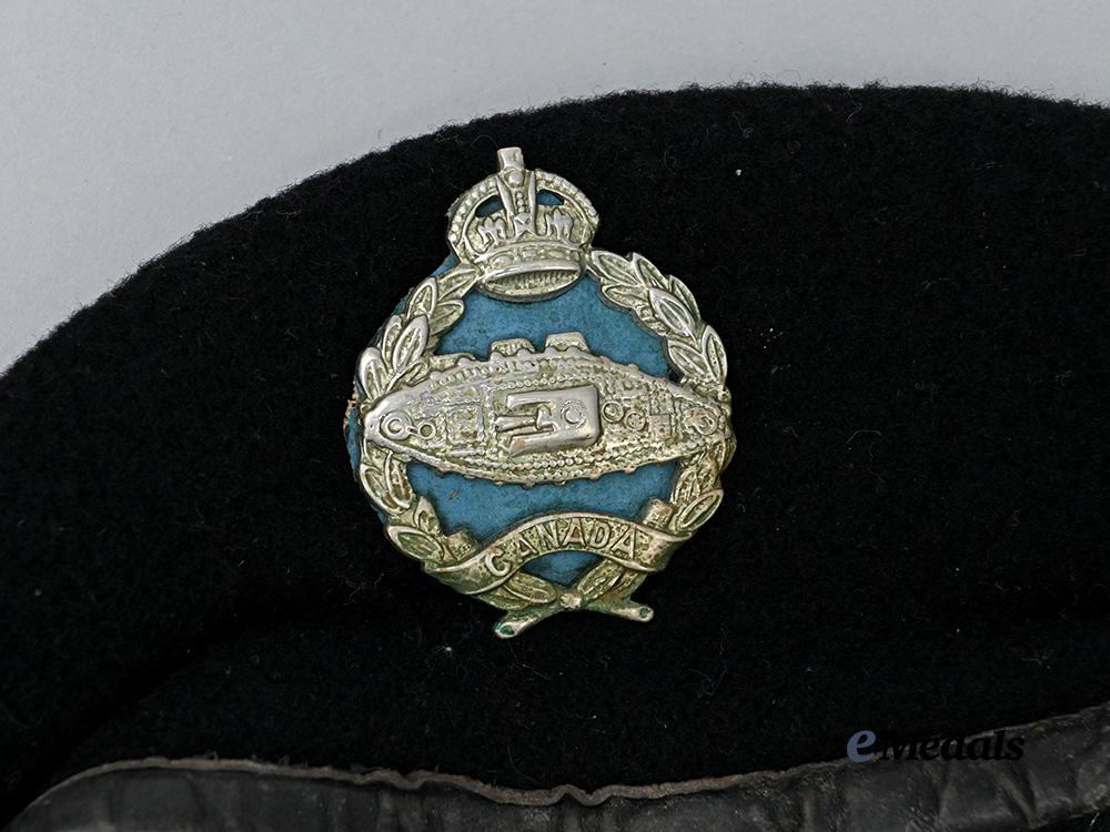 canada,_commonwealth._a_second_war_canadian_tank_beret,1944,_by_dorothea_hats_e_medals__c7390_3