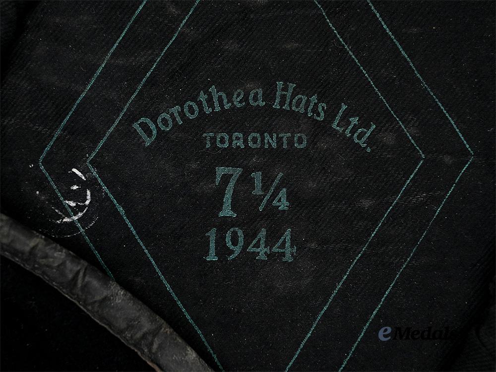 canada,_commonwealth._a_second_war_canadian_tank_beret,1944,_by_dorothea_hats_e_medals__c7390_4