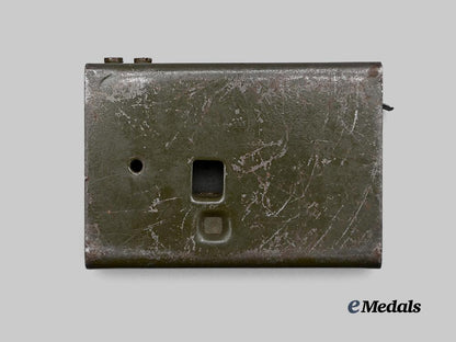 canada,_united_kingdom._a‘_booby_trap’_no.3_hinge_type_release_switch,1942_e_medals__c7392_4