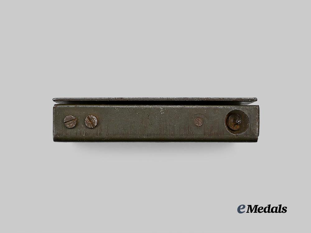 canada,_united_kingdom._a‘_booby_trap’_no.3_hinge_type_release_switch,1942_e_medals__c7392_6