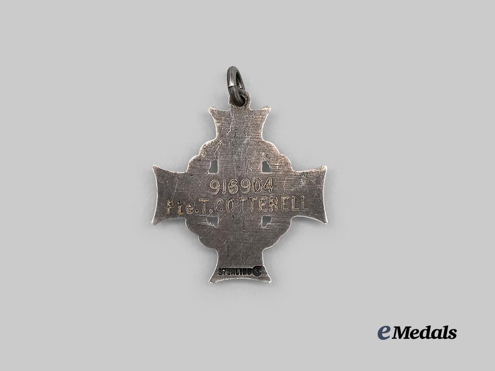 canada,_c_e_f._a_memorial_cross_to_pte._cotterell,_died_of_wounds,1918_e_medals__c7399_3