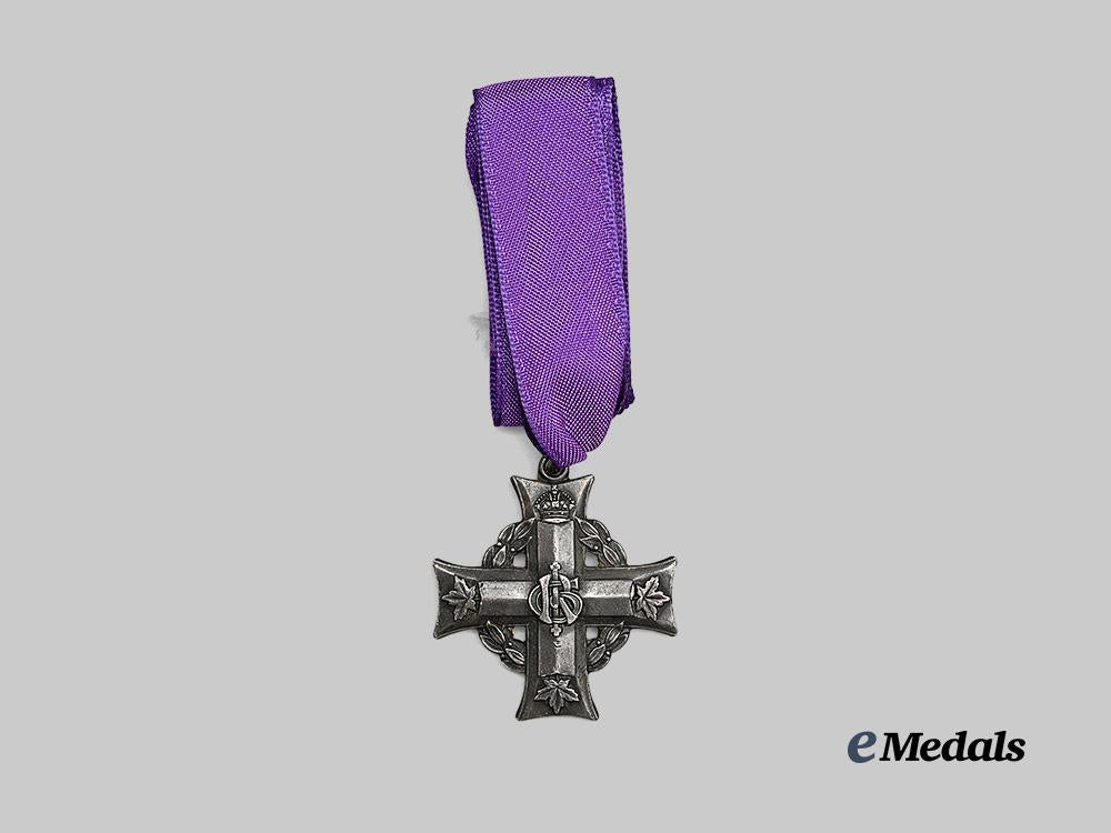 canada,_commonwealth._a_memorial_cross_to_sapper_nigras,_death_from_gunshot_wound,1940_e_medals__c7446_5
