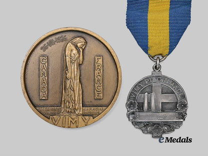 canada._two_vimy_pilgrimage_memorial_medals_e_medals__c7453_3