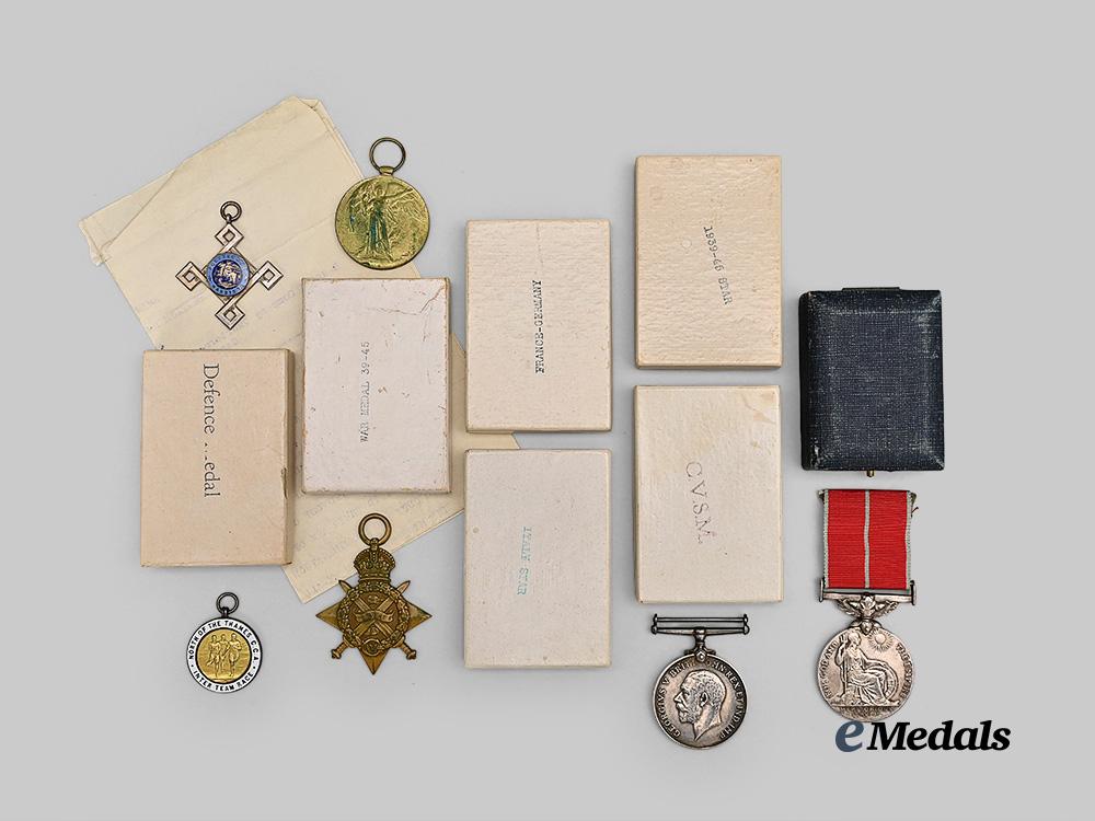 canada._a_first_and_second_war_service_group_to_father_and_son,_robert_warner,_british_red_cross_and_reginald_warner,_provost_company_e_medals__c7466_2