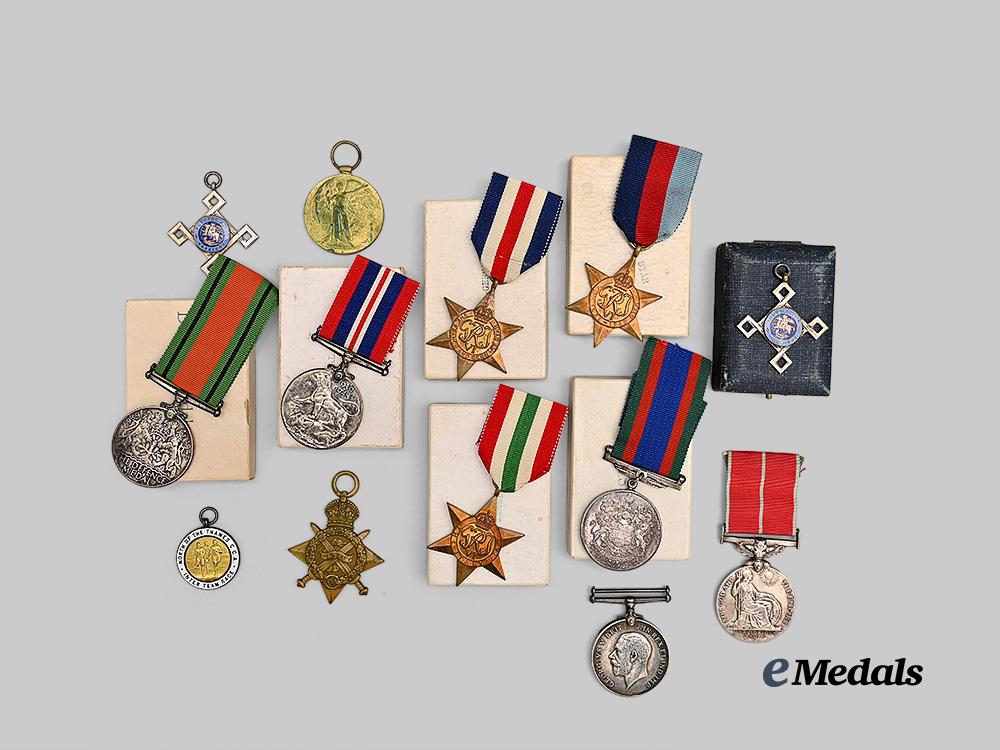 canada._a_first_and_second_war_service_group_to_father_and_son,_robert_warner,_british_red_cross_and_reginald_warner,_provost_company_e_medals__c7466_5