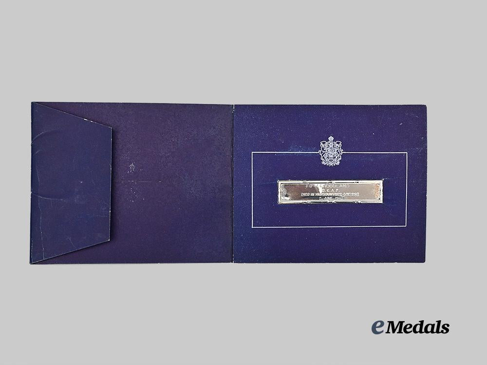 canada,_commonwealth._a_birk’s_memorial_bar_to_f._s._crossland,_k_i_a1942_e_medals__c7467_6