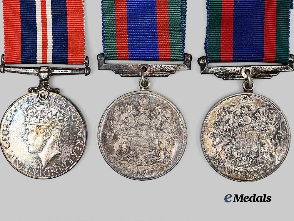 canada,_commonwealth._a_second_war_group_to_two_nursing_sisters,_keagey_and_smith,_r._c._n._e_medals__c7472_8