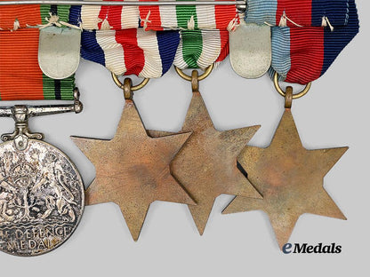 canada,_commonwealth._a_second_war_medal_bar_and_insignia_set,_highland_light_infantry_e_medals__c7474_6