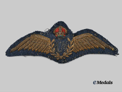 canada,_commonwealth._a_bullion_interwar_r_c_a_f_pilot’s_badge_e_medals__c7478_2