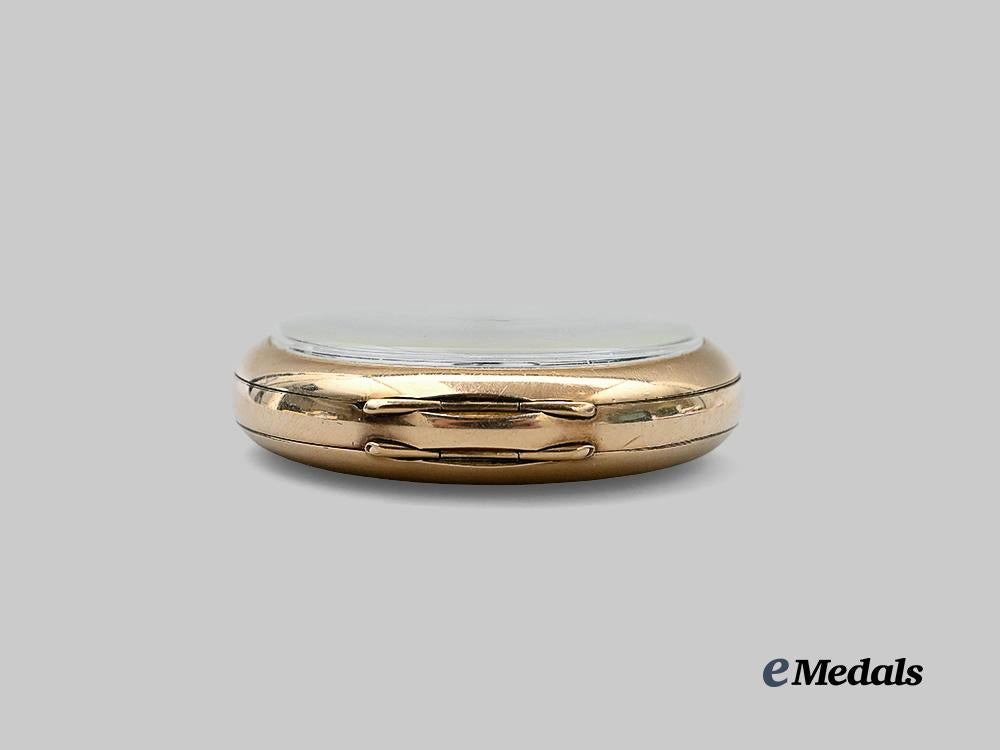 canada._a_first_war_waltham_pocket_watch_to_pte._r._m._white_from_bruce_township_for_noble_service_e_medals__c7486_5