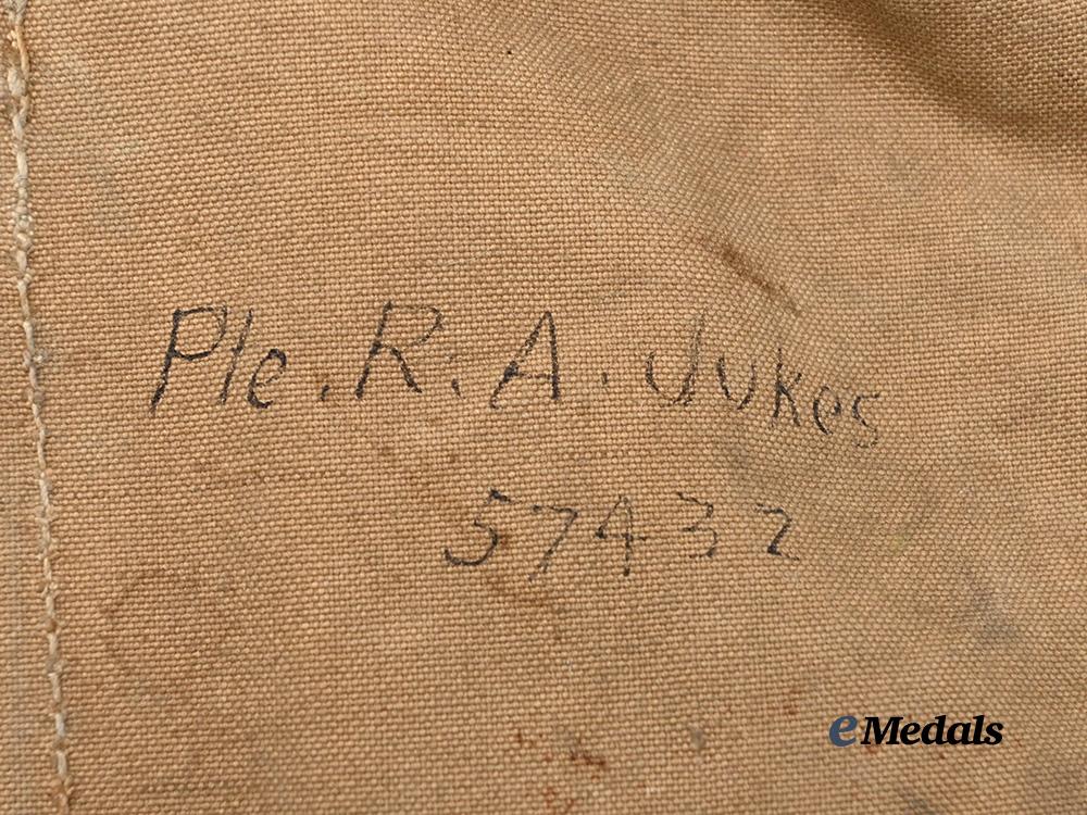 canada,_c_e_f._a_first_war_british_small_box_respirator_to_pte._jukes,_renowned_first_war_artist,1917_e_medals__c7492_4