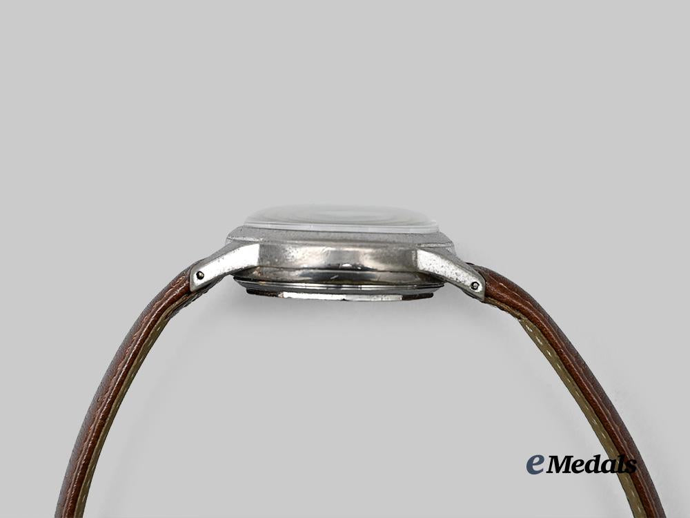 canada,_commonwealth._a_rare_r_c_a_f_pilot’s_watch,1942_e_medals__c7493_7