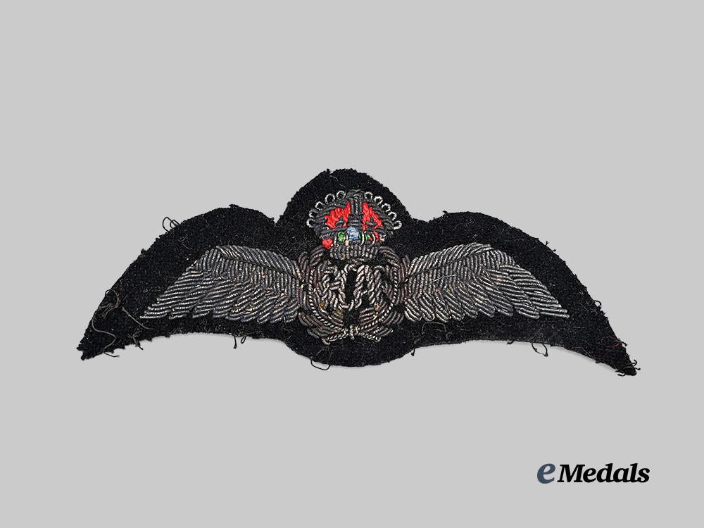 canada,_commonwealth._a_full_set_of1930's_r_c_a_f_dress_wings_e_medals__c7501_2