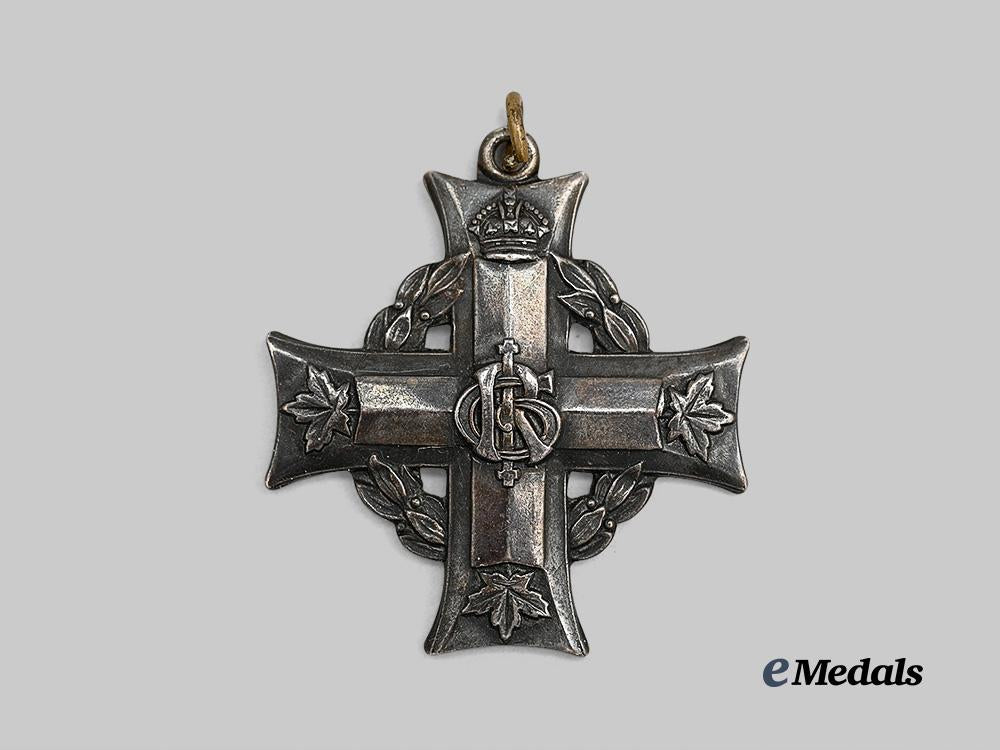 canada,_c_e_f._a_first_war_memorial_cross_to_pte._e._jackson,_died_of_illness,1918_e_medals__c7508_2