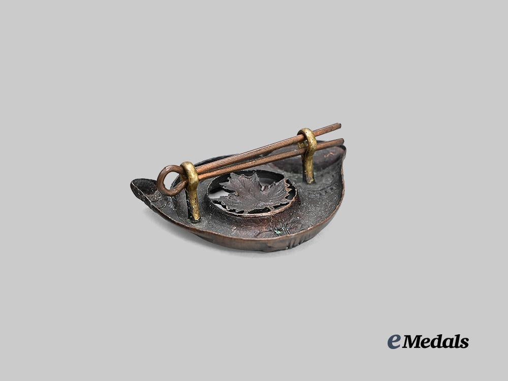 canada,_c_e_f._a_rare_canadian_siberian_expeditionary_force_cap_badge_e_medals__c7521_4