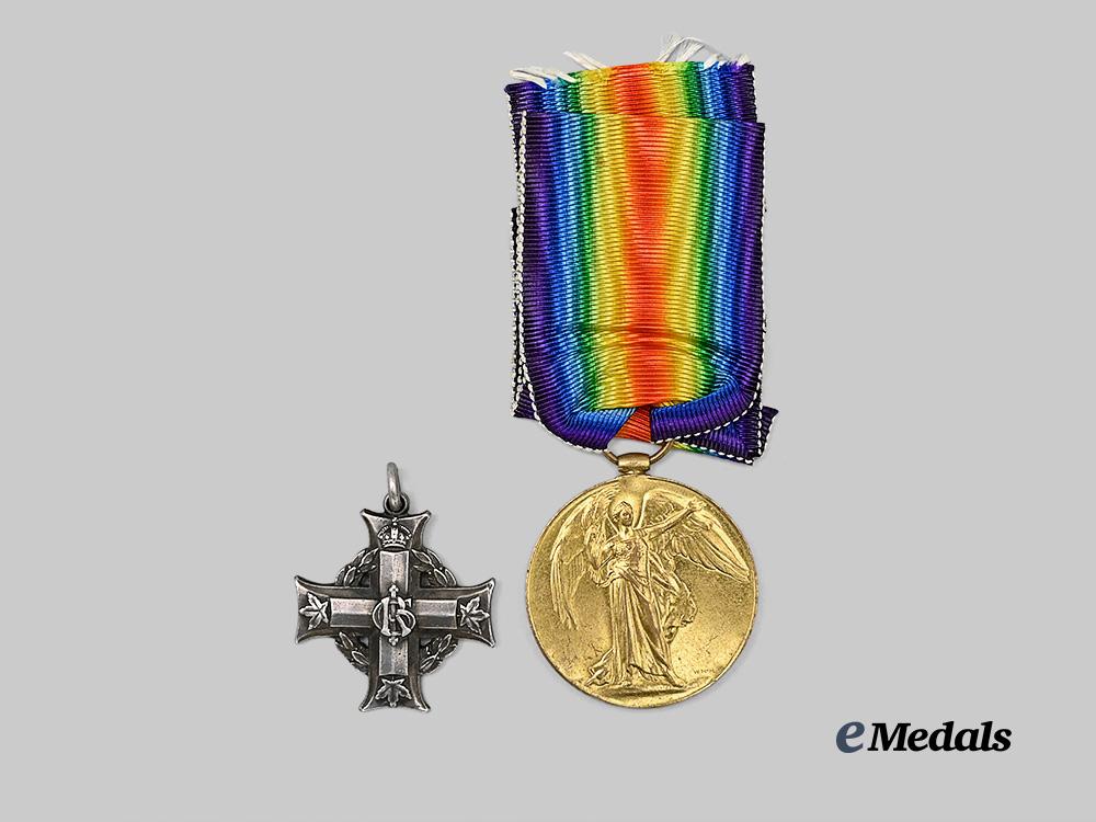 canada,_c_e_f._a_victory_medal_and_memorial_cross_to_private_gordon,6th_battalion_e_medals__c7533_5