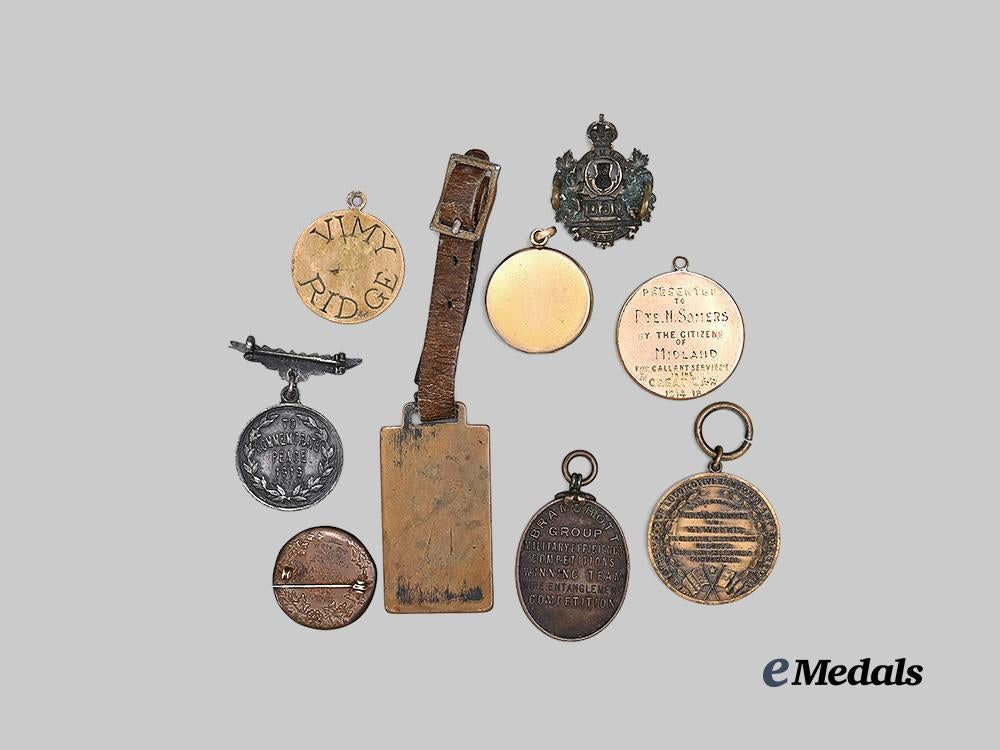 canada,_c_e_f._a_lot_of_wartime_medals&_badges_e_medals__c7550_3