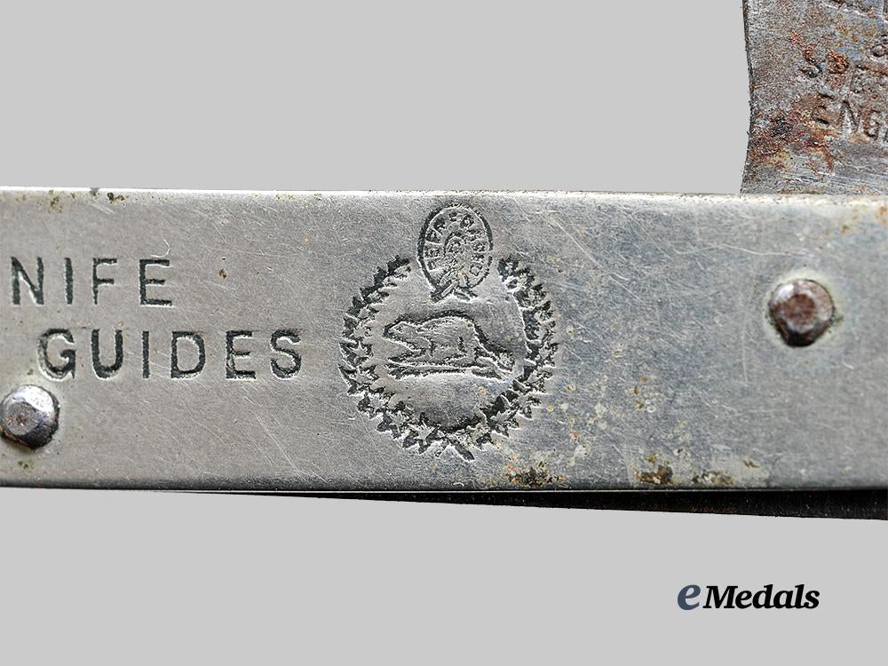 canada,_commonwealth._a_canadian_girl_guides_folding_pocket_knife_e_medals__c7564_5