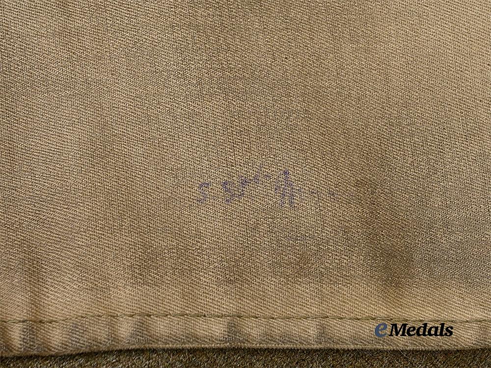 canada,_c_e_f._an_attributed5_button_sergeant_service_tunic_with_medals&_accessories_e_medals__c7589_17